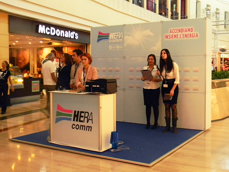 Foto estrutura modular Quadra Kube 16 Fastand accessori stand fiera