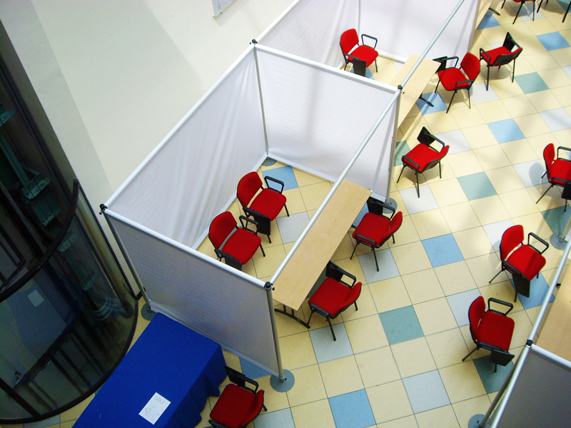 congresso stands em sequência na feira