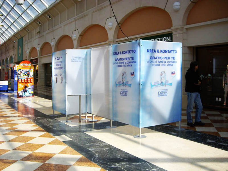 Montagem de Stand de feira Quadra Mono 4 Fastand accessori stand fiera