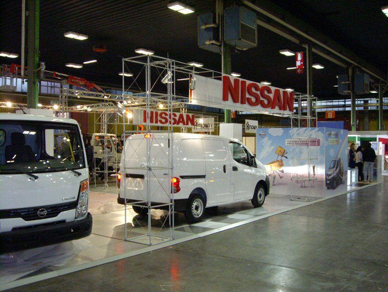 Foto estrutura modular Quadra Kube 7 Fastand accessori stand fiera