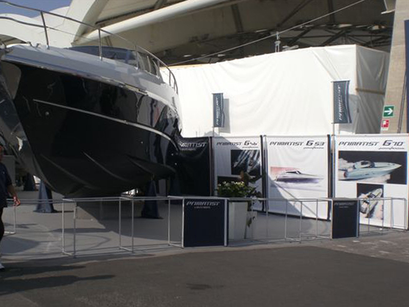 stand primatist feira ao ar livre