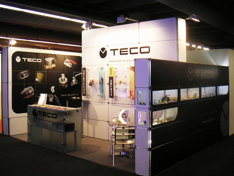 Foto estrutura modular Quadra Kube 2 Fastand accessori stand fiera