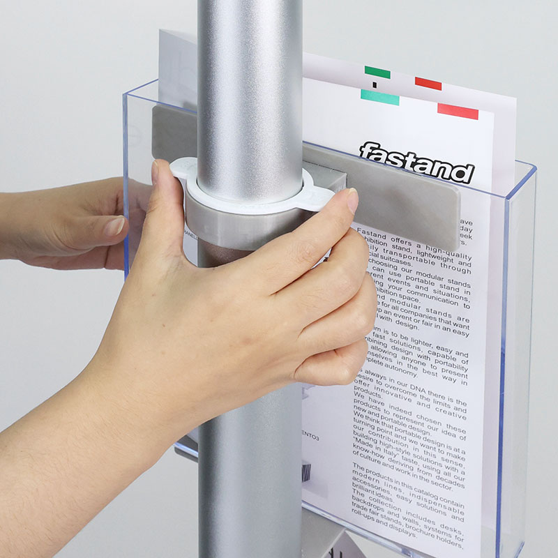 porta-folhetos stilo