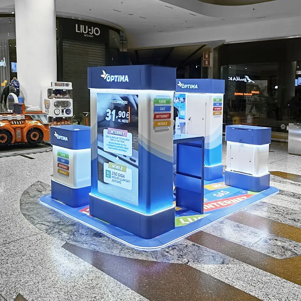 optima1 Stand para centro comercial em Milão